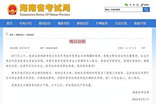 那不勒斯十人应战！波利塔诺对抗中“飞踢”扎莱夫斯基，直红罚下